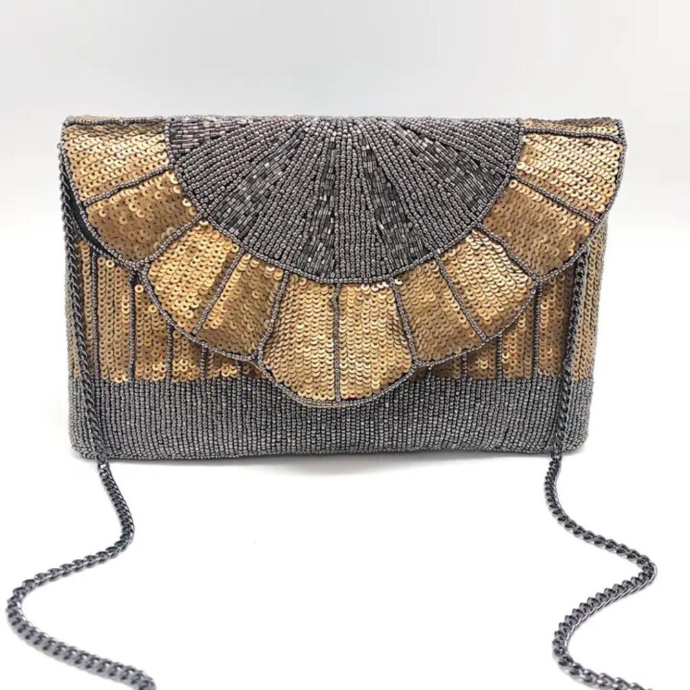 New Golden Elegance Scalloped Clutch Bag
